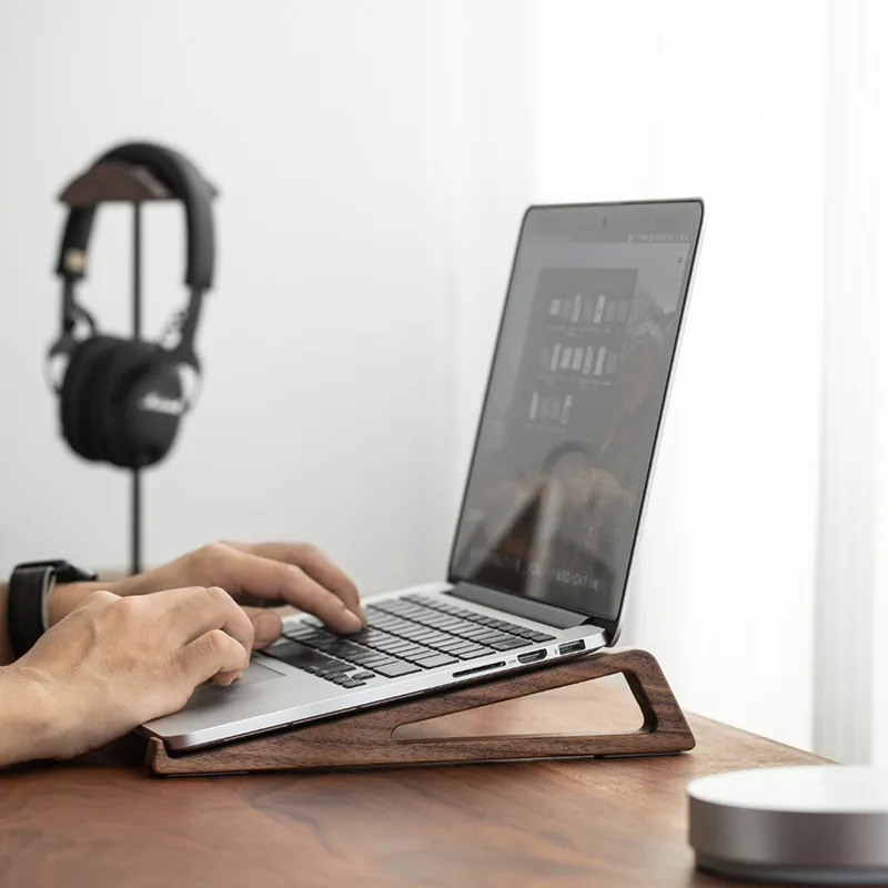 Laptop Stand Bamboo - HeMu ウォールナットウッド製ラップトップスタンド – 人間工学に基づいた分割型ノートブックライザー、中空設計で放熱性を高めます – デスクオーガナイザー