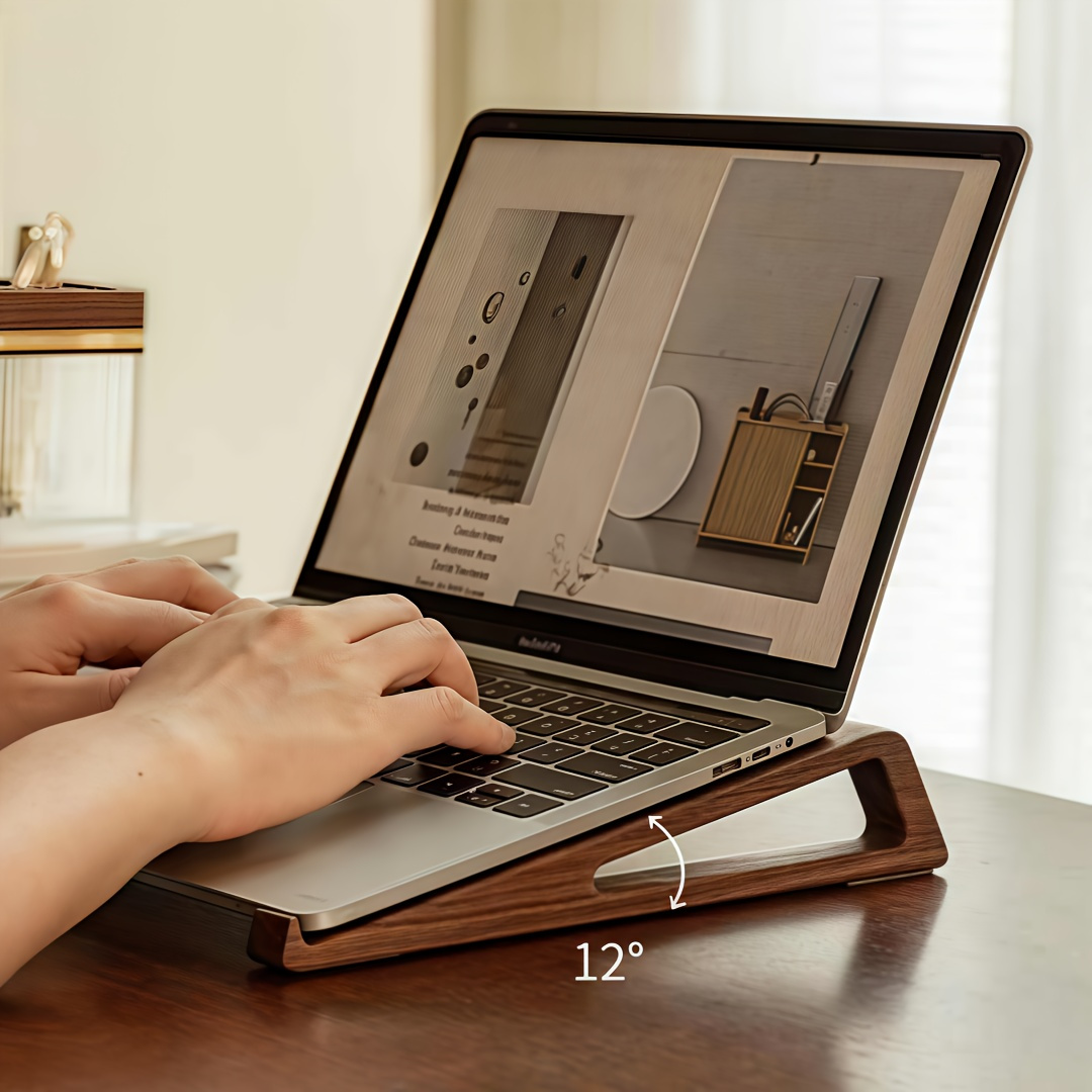 Laptop Stand Bamboo - ポータブル折りたたみ木製ラップトップスタンド - 人間工学に基づいた 12 ° 角度調整可能、冷却換気三角形デザイン、オフィスアクセサリー