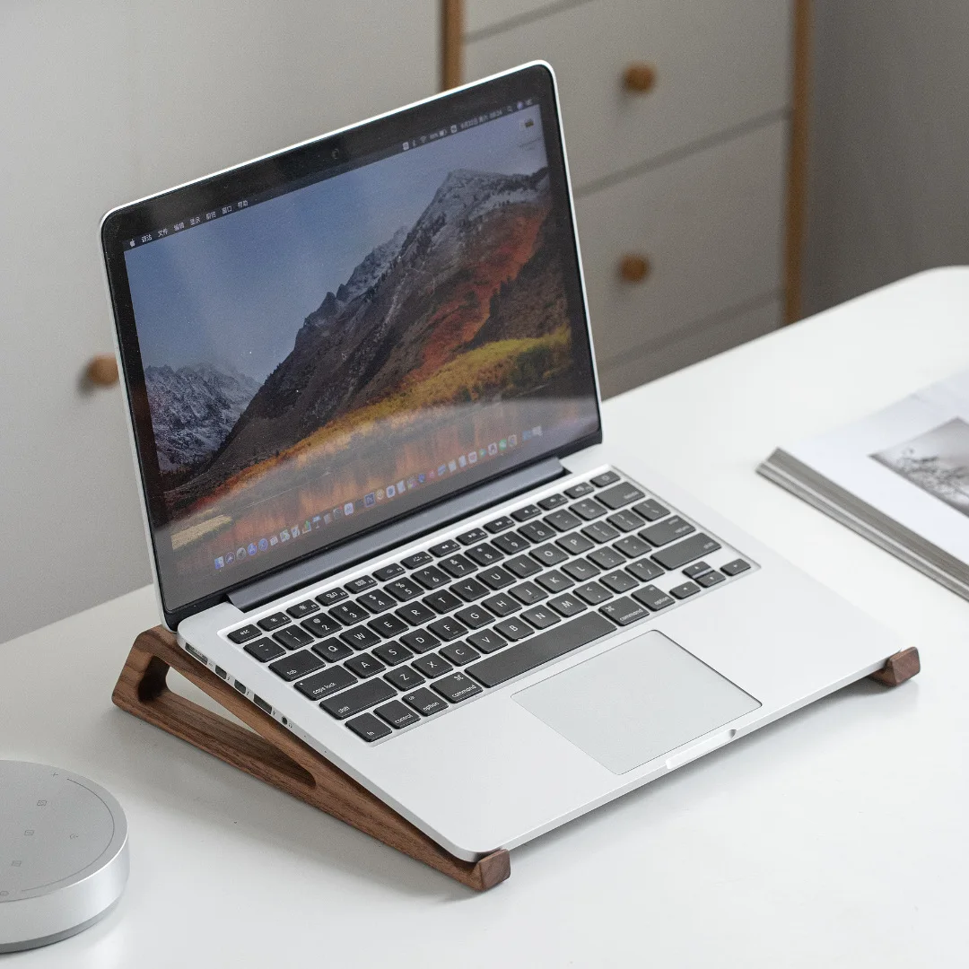 HeMu ウォールナットウッド製ラップトップスタンド – 人 - Laptop Stand Bamboo のレビューと価格