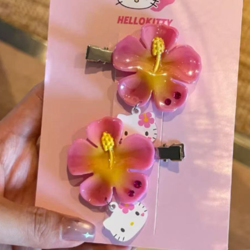 かわいいサンリオハローキティフラワーヘアクリップセットピンク - Tech Accessories For Women のレビューと価格