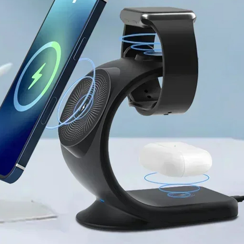 マグネット式ワイヤレス充電器 3in1 急速充電ステーション - Wireless Charger 3 In 1 のレビューと価格