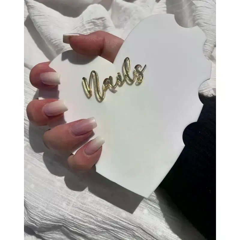 ネイルアートディスプレイボード、マニキュアネイルフィーディス - Tech Accessories Photo のレビューと価格
